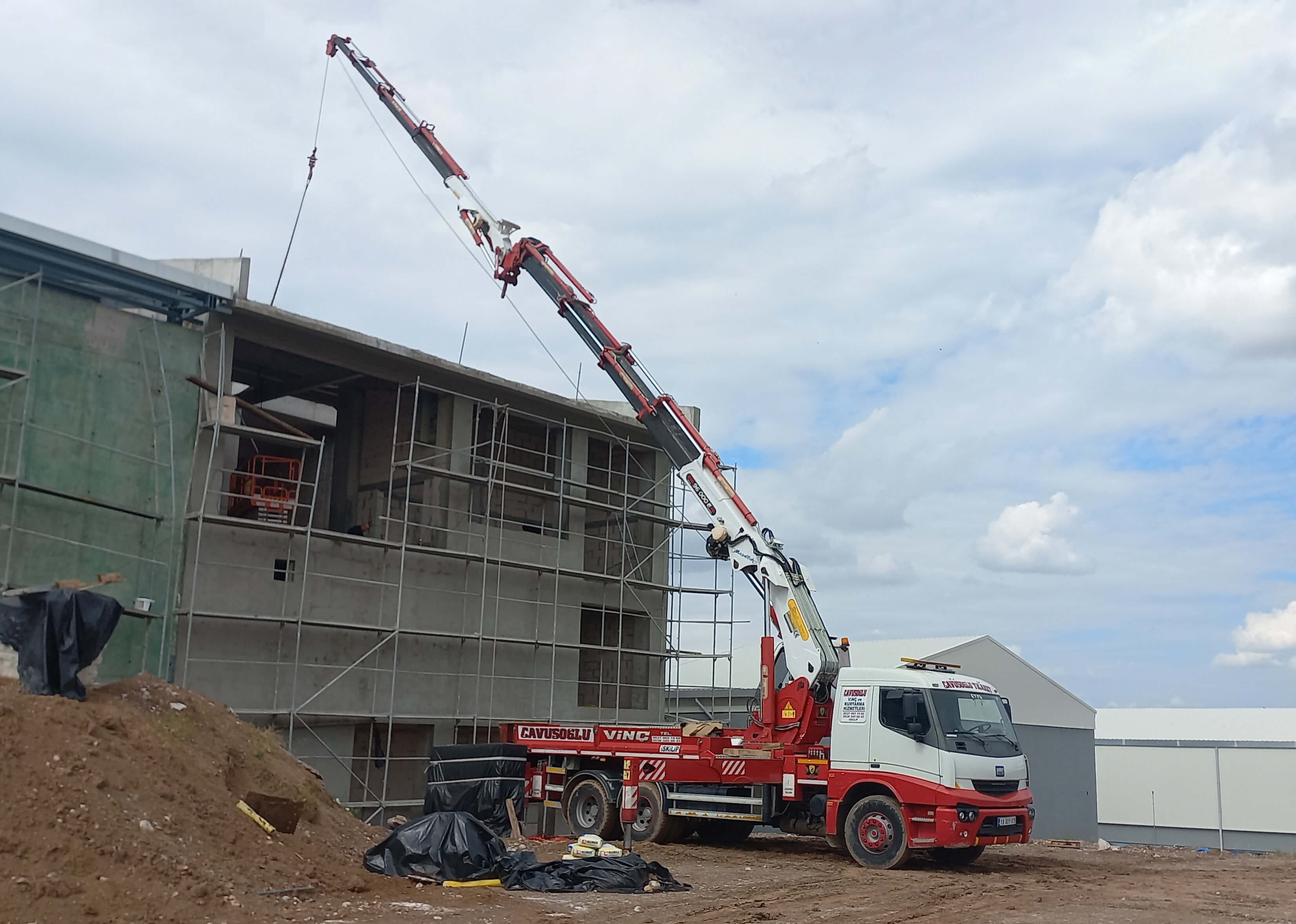 İnşaat ve Binalara Malzeme Taşıma İşlemi